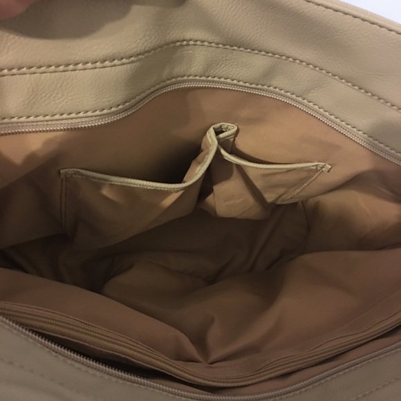 Nine West Handbag - Picture 5 of 5